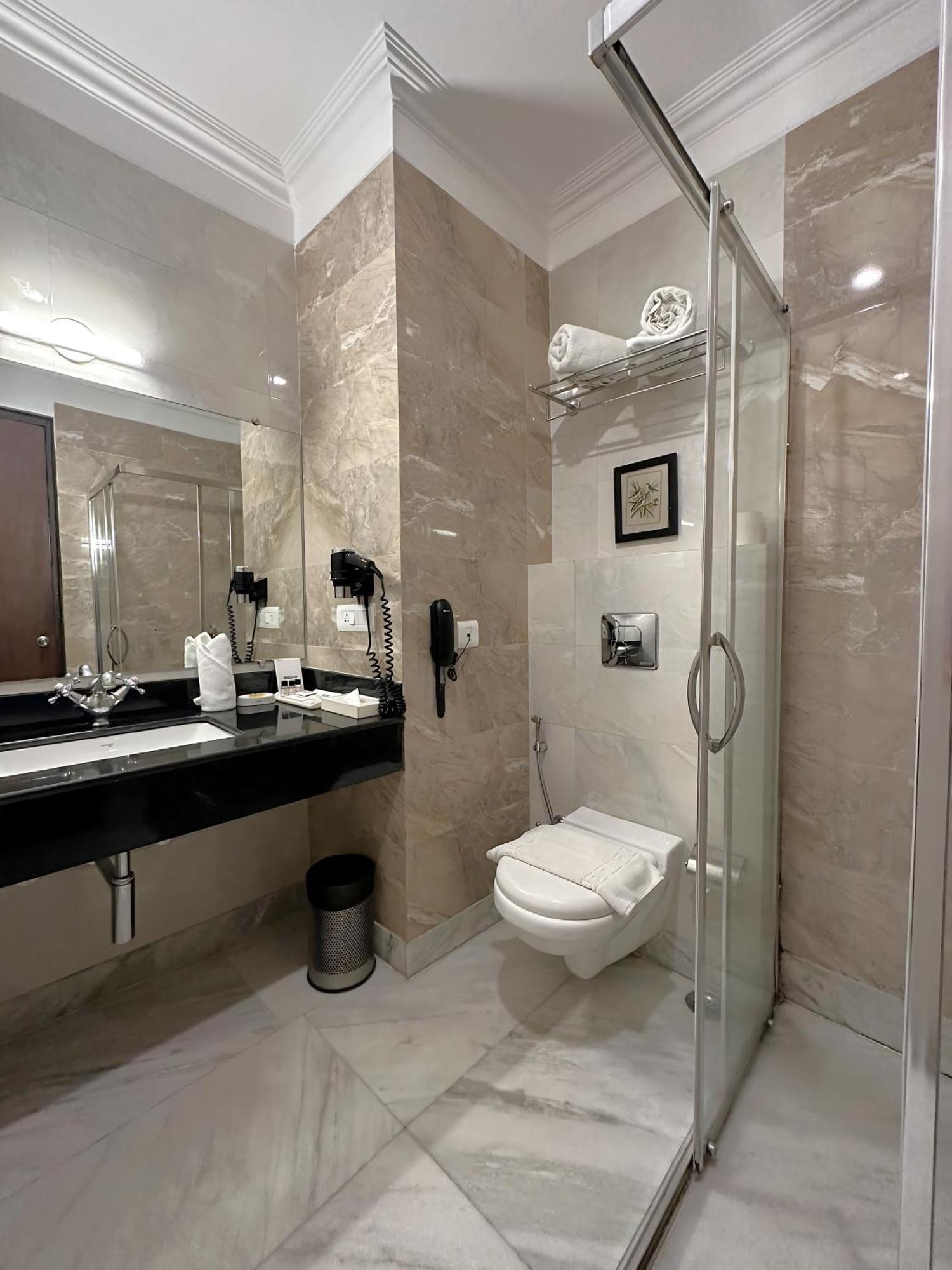 A S Hotels Khajuraho Ngoại thất bức ảnh
